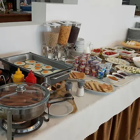 Otel Junior 3*