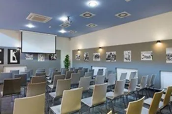 Hotell Automobil 3*