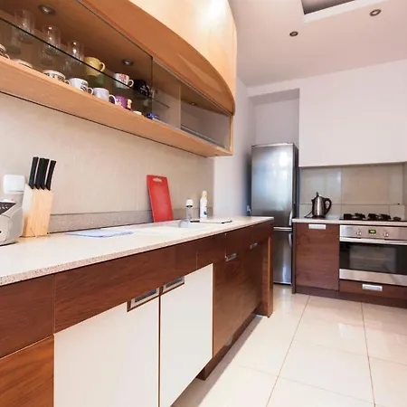 Apartament Simon