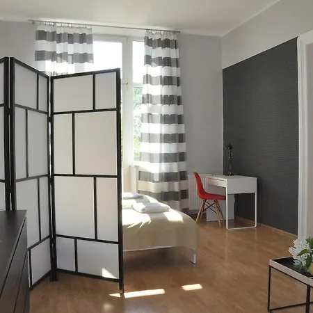 Apartament Hollywood *
