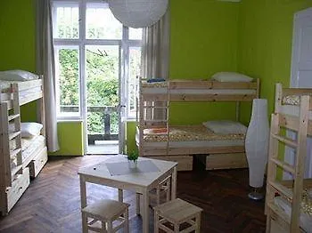 Hostel Old Walls