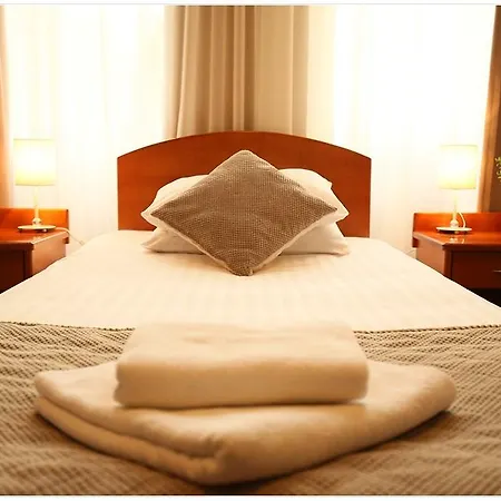 Hotel Polonez 3*