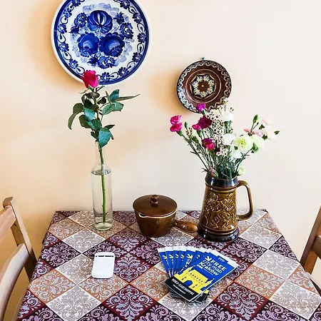 Apartment Live Like Locals: Market Square X Jewish District *