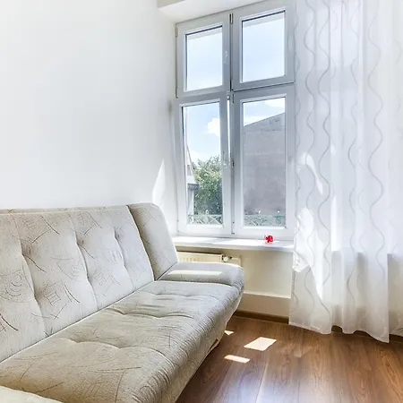 Apartment Penguin 1410 On Brzozowa Street Krakow