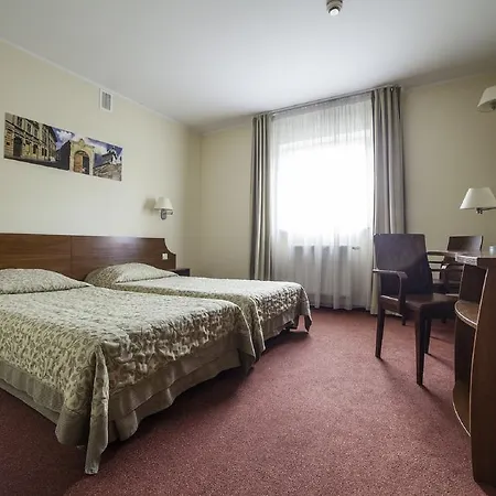 Hotel H6 Major Travel & Business, Free Parking 3*