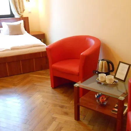 B&B Tango House