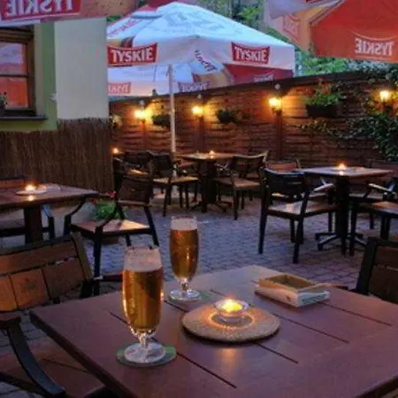 摄政酒店 酒店