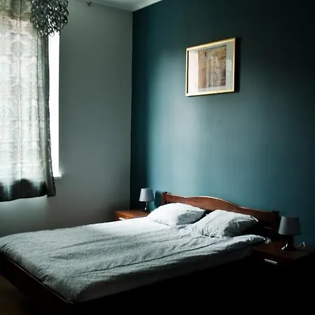 Tramp Aparthostel Hostel