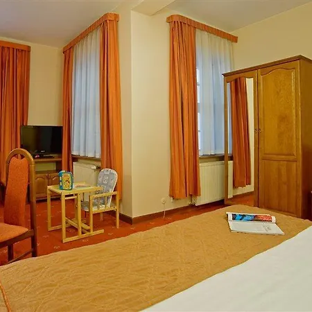 호텔 Regent 3*