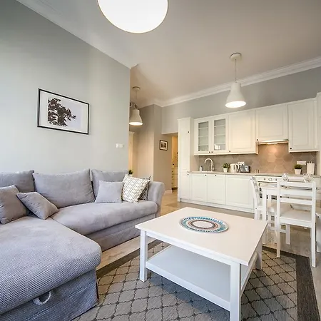 Apartment Arianska Residence *