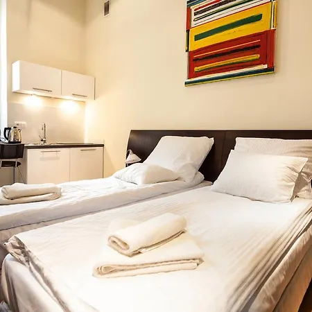 Venetian House Market Square Aparthotel Krakow