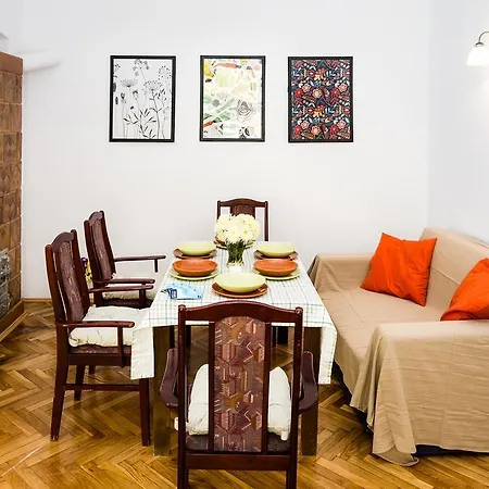 Apartment Live Like Locals: Market Square X Jewish District