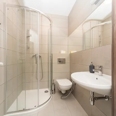 Apartment Abba 3*