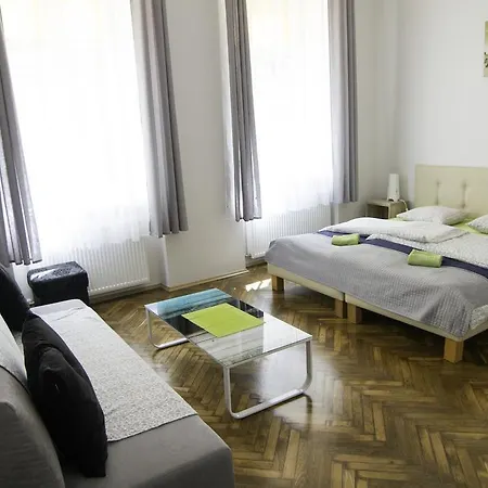 Hostel Dream & *