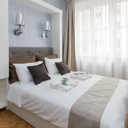 Luxe Living Apartament