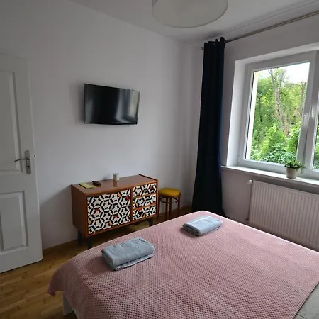 Apartament R4 *