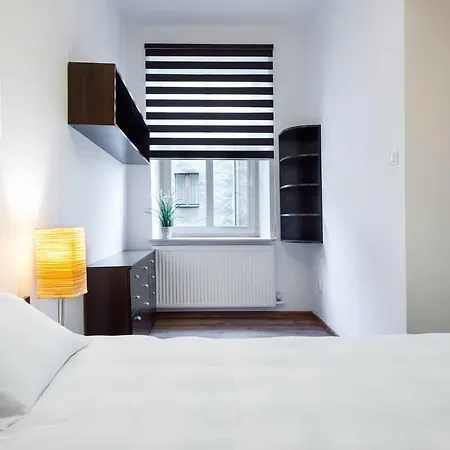 Apartment Vis'a'vis Wawel Castle *