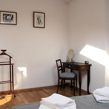 Apartment Designer In The Heart Of