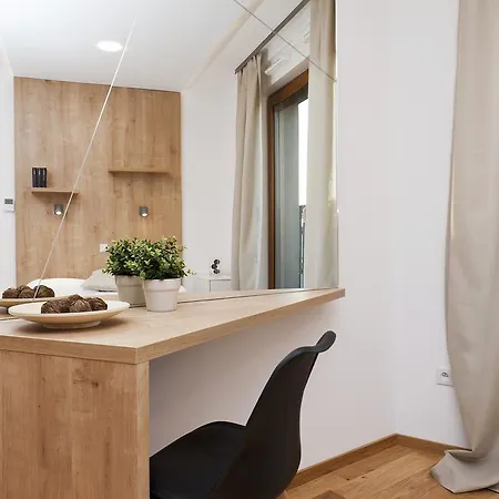 Echodom Lubicz 17c Apartment Krakow
