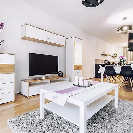Feldmana 6 * Kraków
