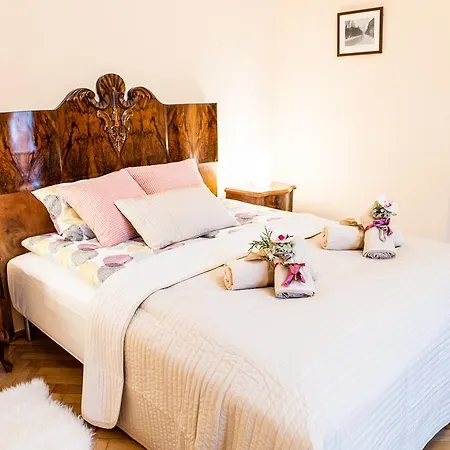 Appartement Apartments Roman *