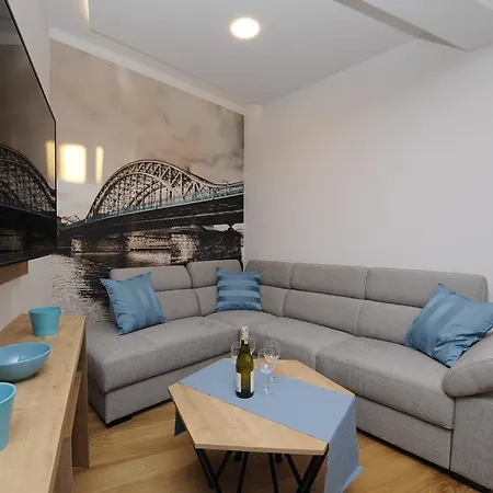 Apartment Echodom Lubicz 17c