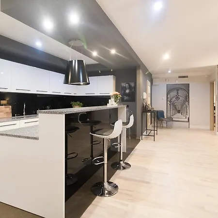 Apartment Kings City - Skawinska Apartment