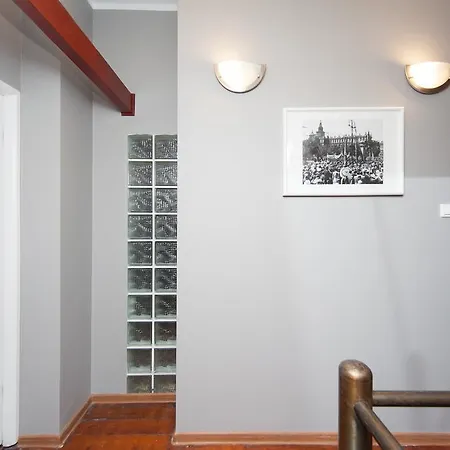 Penthouse With Piano & Old Town View Apartment