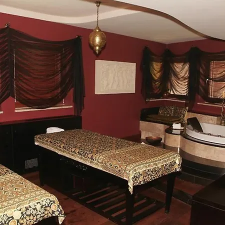 Farmona Business & Hotel