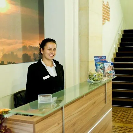Pergamin 3*