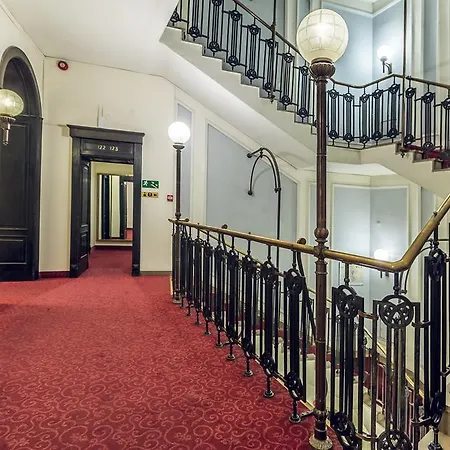 Royal Hotel