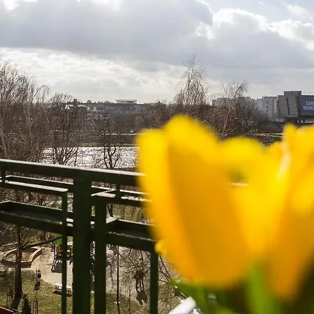 Kazimierz River View *
