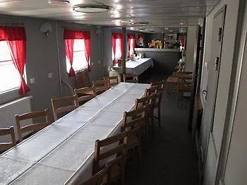Botel Barka Basia