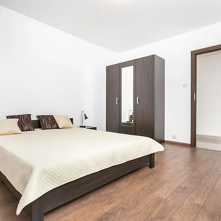 Krakoin Apartment *