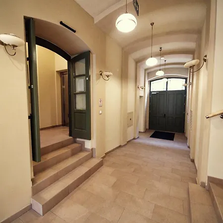 Aria Studio