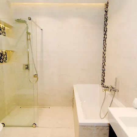 P&j Lubicz Appartement *