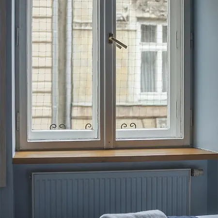 Meowmeow Apartment *