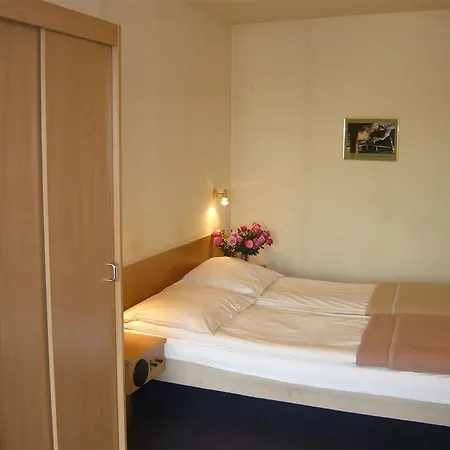 Jordan Goscinne Bed & Breakfast Krakow