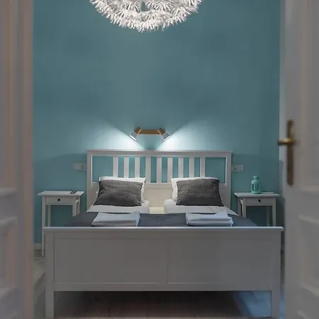 Apartmán Loretanska 6 *