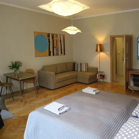 Goscinne Poselska 20 Homestay *