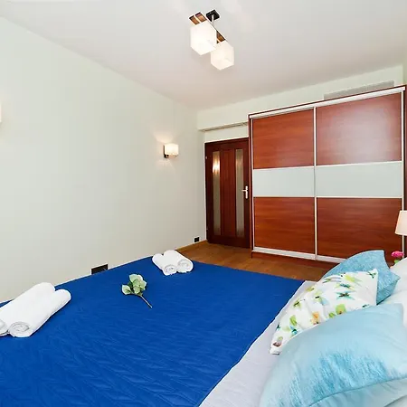 Insom Cracow Old Town Krotka Apartament *