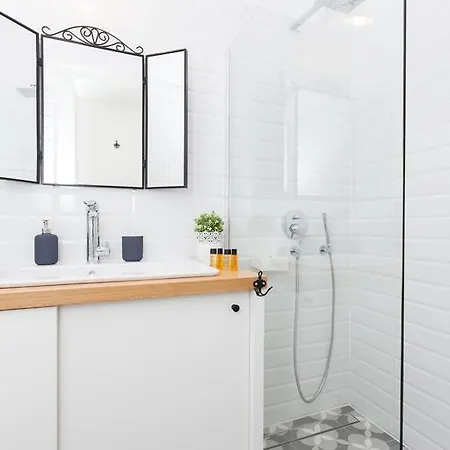 Apartament Tenczyńska 3 *