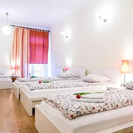 Sodispar Mikolajska Old Town Apartment *