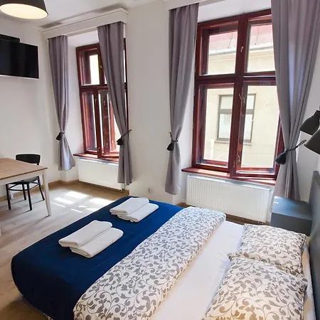 Goscinne Sw. Anny Aparthotel Krakow