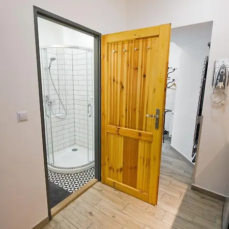 Aparthotel Goscinne Sw. Anny Krakow