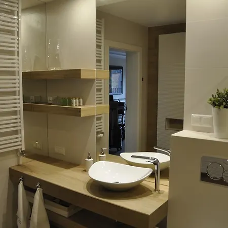 Browar Lubicz Stare Apartment *
