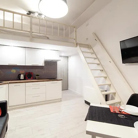 2 Nights Apartments - Great Location, Right Next To Main Rail And Bus Station, 10 Min To Main Square By Foot Aparthotel Krakow