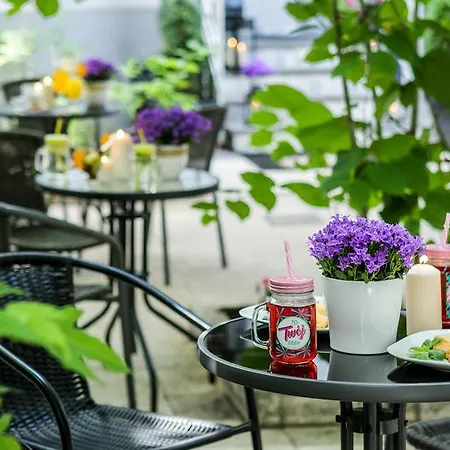 Apart Otel Platinia - Komfortowe Stare Krakow