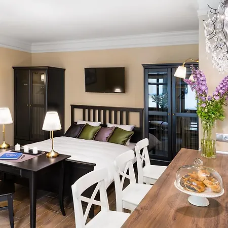 P&j Luxury Apartment *