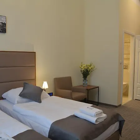 Old Town Aparthotel 3*